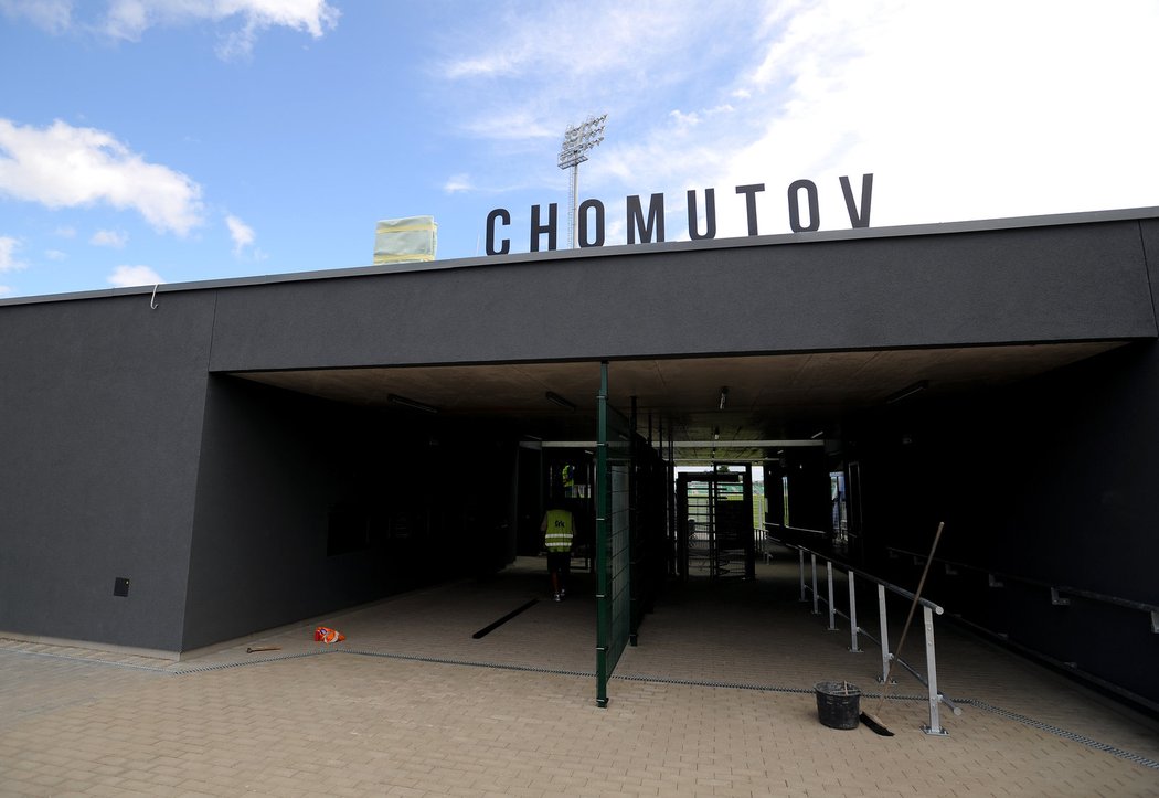 Diváci se mají v Chomutově na co těšit, nový stadion je opravdu nádherný