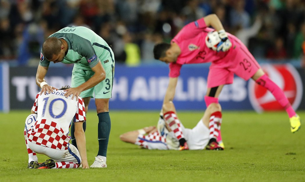 Fotbalisté Chorvatska byli po smolném osmifinále s Portugalskem na EURO zničení