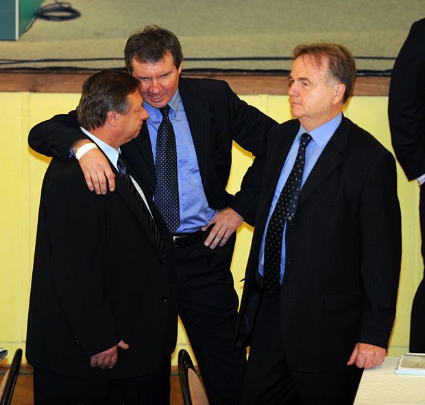 Účastníci valné hromady (zleva) Stanislav Bernard, Jiří Kubíček a Jaromír Gajda Účastníci valné hromady (zleva) Stanislav Bernard, Jiří Kubíček a Jaromír Gajda