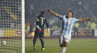 Argentina smetla Paraguay a ve finále vyzve fotbalisty Chile