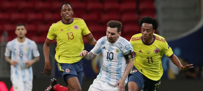 Lionel Messi během semifinále Copa América proti Kolumbii