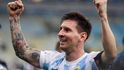 Šťastný Lionel Messi po výhře Argentiny ve finále Copy Ameriky