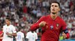 Cristiano Ronaldo oslavuje gól proti Francii