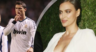 Ronaldova Irina na Oscarech oslnila róbou, oči ale měla jako boxer!