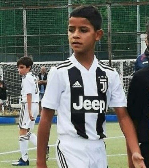 Cristiano Ronaldo junior válí za Juventus stejně jako jeho otec