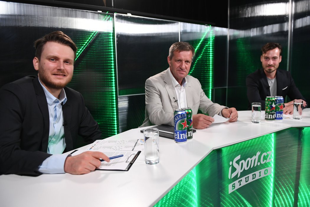 Josef Csaplár ve studiu iSport TV