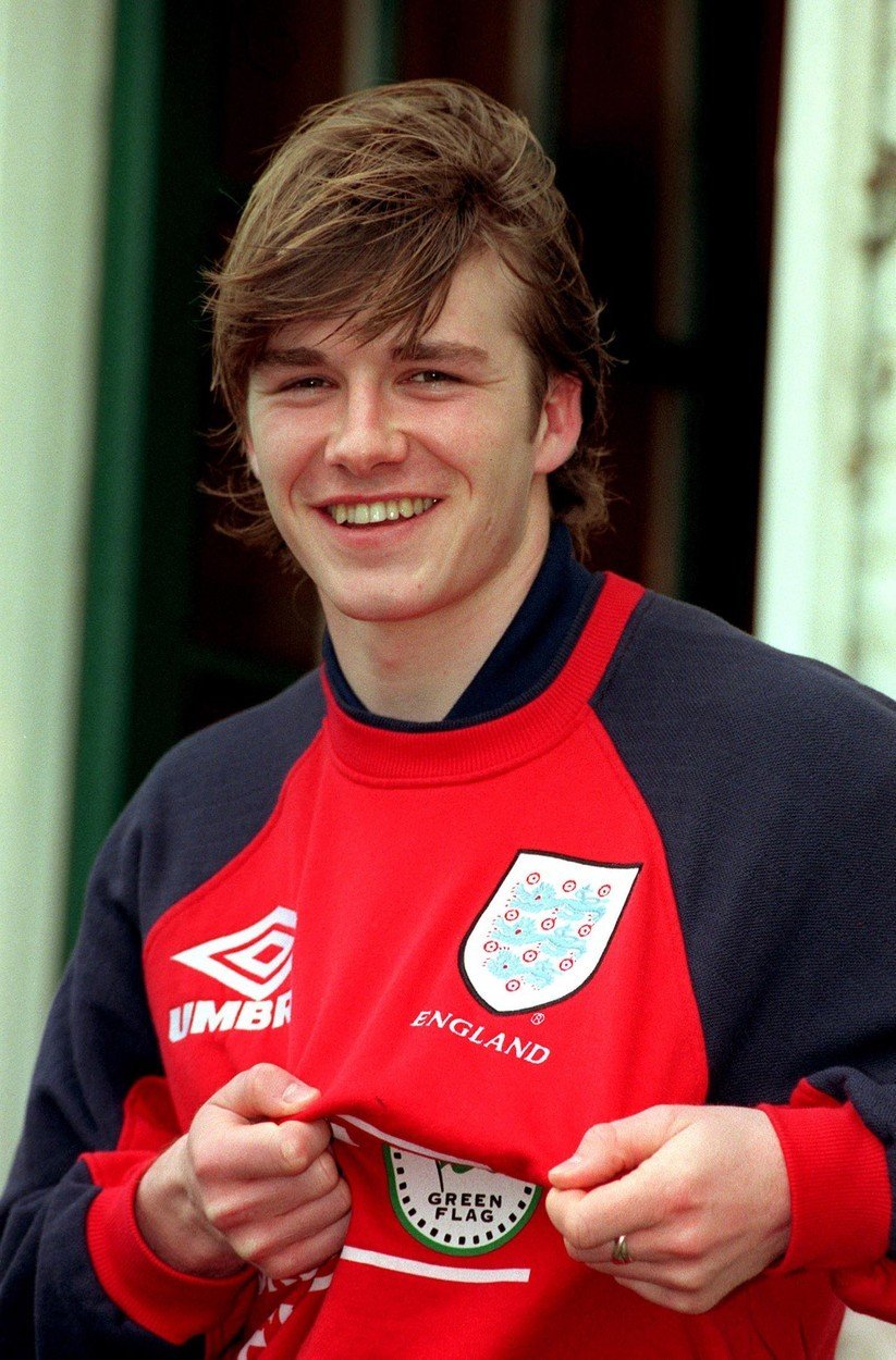Únor roku 1997 a Davidových 21 let. V té době už pravidelně hrál Premier League za United, v národním dresu debutoval 1. září 1996 proti Moldavsku