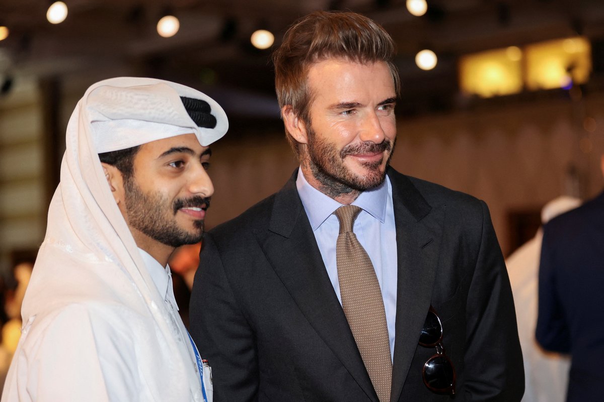David Beckham se musel kvůli dotíravým fanouškům přestěhovat z jednoho luxusního hotelu do druhého