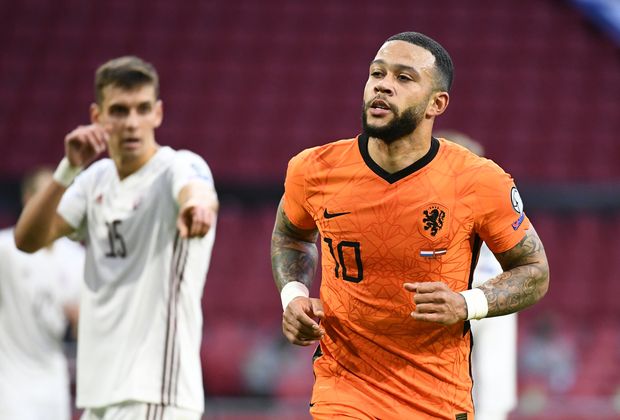 Memphis Depay v dresu nizozemské reprezentace Memphis Depay v dresu nizozemské reprezentace