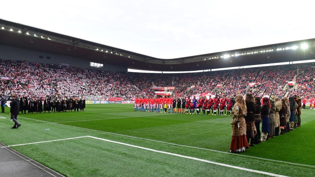 V pořadí 291. derby pražských &#34;S&#34; předcházel slavnostní úvod