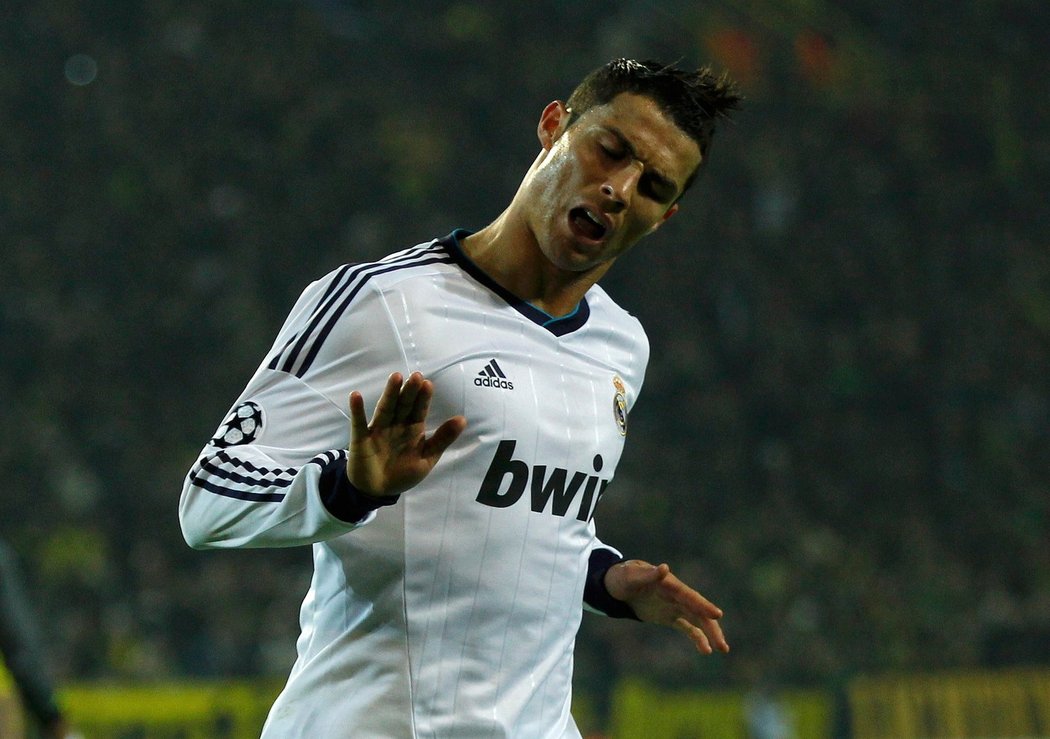 Parádní gól, přiměřená oslava. Cristiano Ronaldo se postaral o nádhernou vyrovnávací branku na 1:1