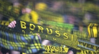 Stadion Dortmundu je uzavřen, našla se u něj nevybuchlá bomba
