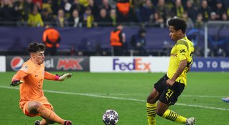 Liga mistrů: Adeyemi ponížil obranu Chelsea, Benfica vyhrála v Bruggách