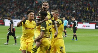 Dortmund otočil z 0:2 na 4:2 a je v čele. Bayern poprvé padl, Petrák byl u výhry