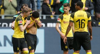 Dortmund podlehl v derby Schalke 2:4. Pavlenka inkasoval čtyři branky