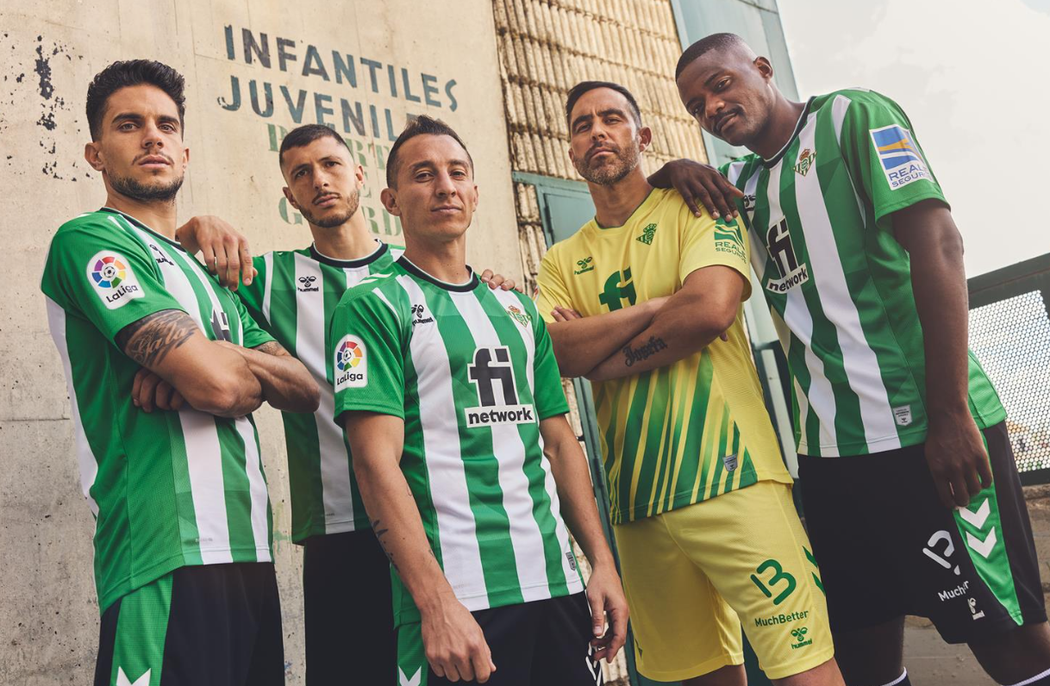 Oficiální domácí dres Betisu pro sezonu 2022/23