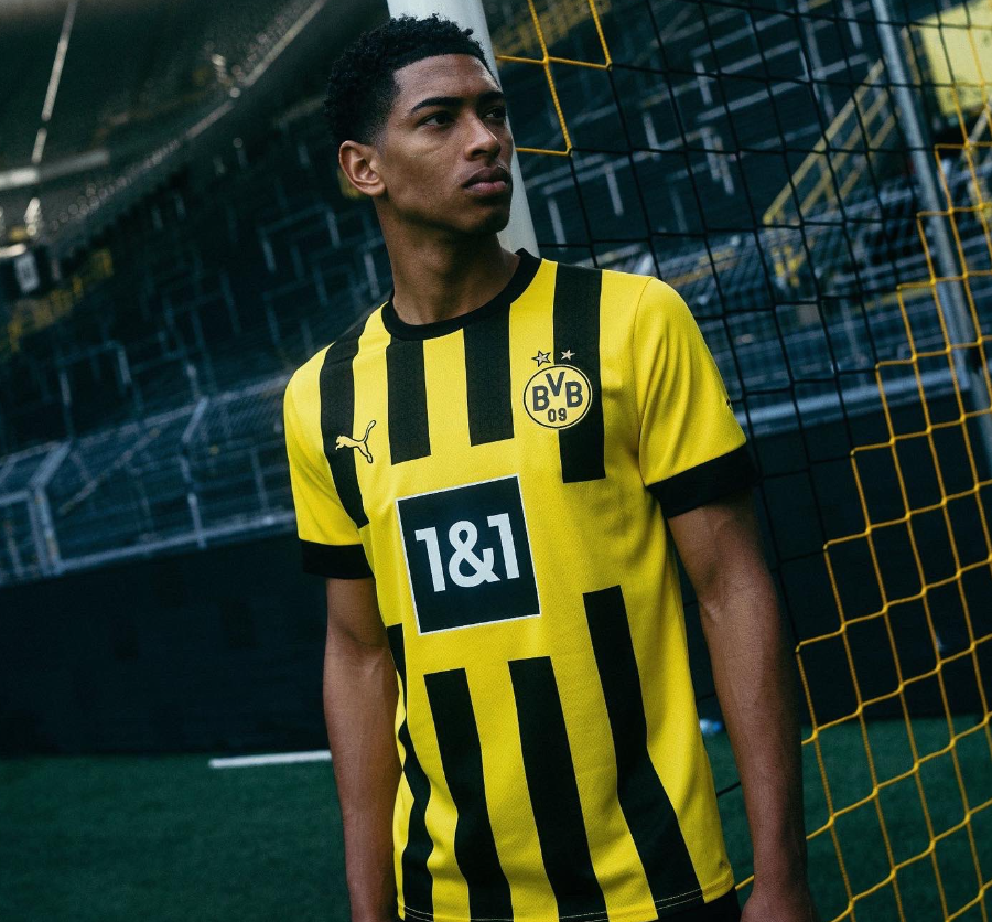 Oficiální domácí dres Borussie Dortmund pro sezonu 2022/23