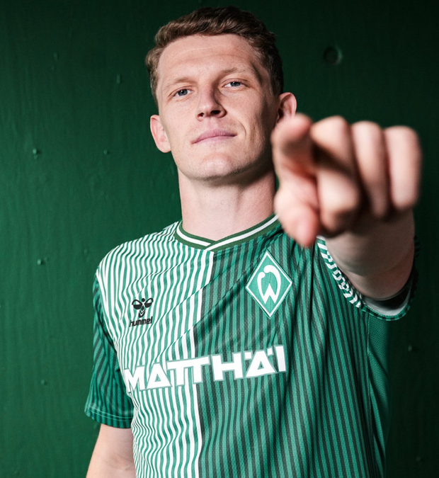 Domácí dres Brém pro novou sezonu Domácí dres Brém pro novou sezonu