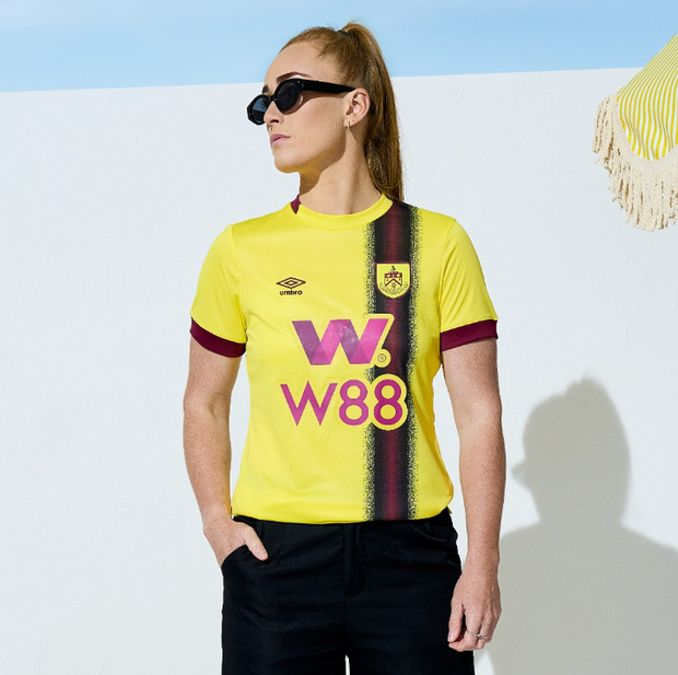 Venkovní dres Burnley pro novou sezonu Venkovní dres Burnley pro novou sezonu