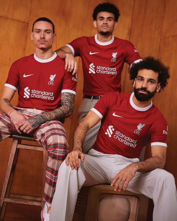 Domácí dres Liverpoolu pro novou sezonu Domácí dres Liverpoolu pro novou sezonu