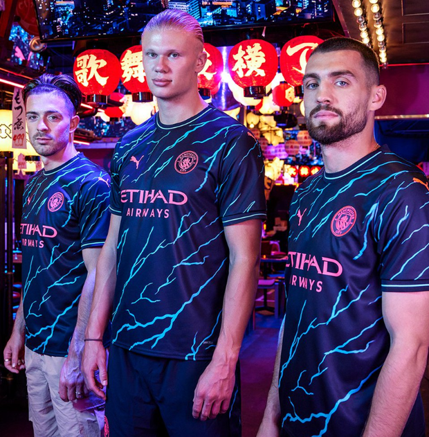 Třetí dres Manchesteru City pro novou sezonu Třetí dres Manchesteru City pro novou sezonu