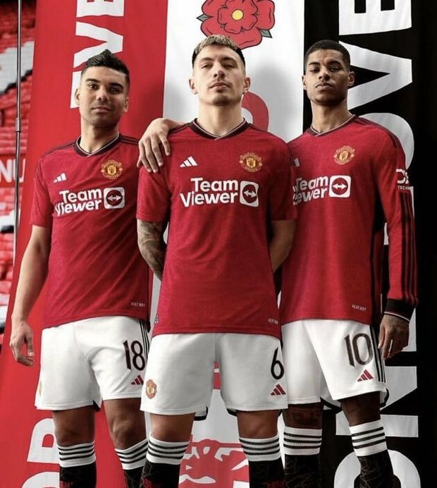 Domácí dres Manchesteru United pro novou sezonu Domácí dres Manchesteru United pro novou sezonu