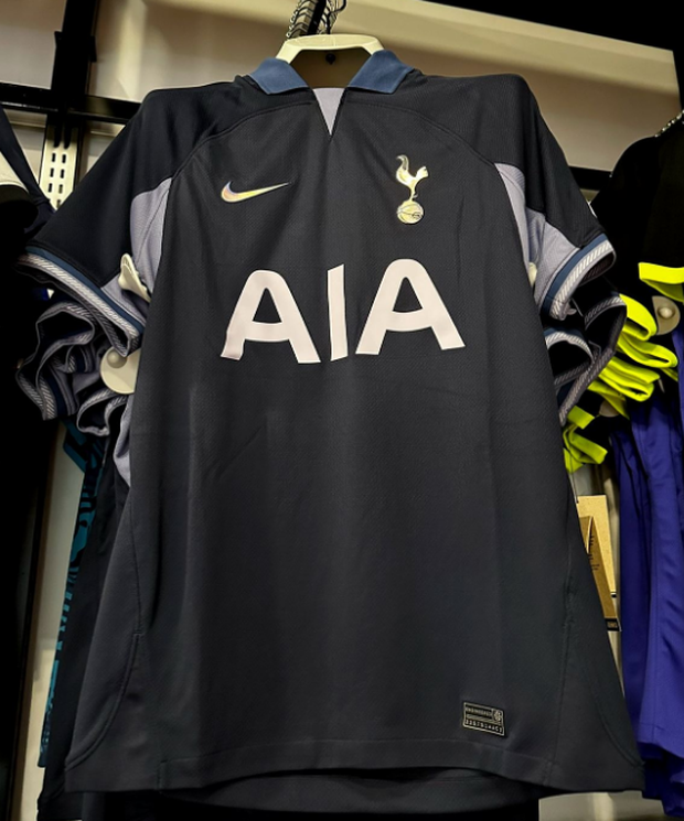 Venkovní dres Tottenhamu pro novou sezonu Venkovní dres Tottenhamu pro novou sezonu