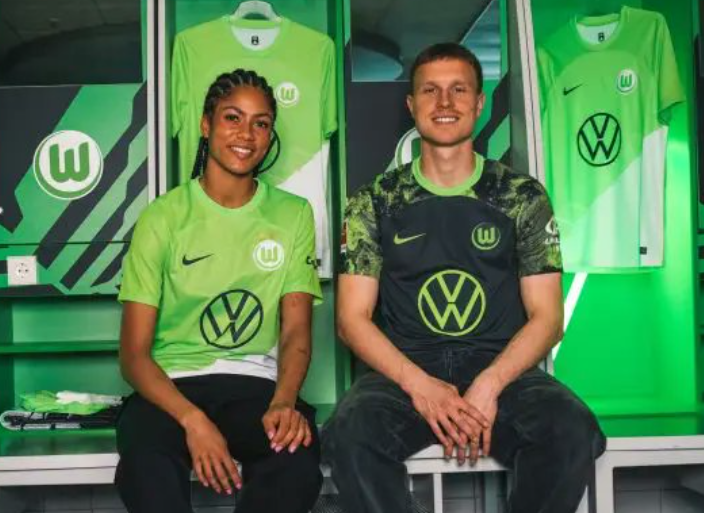 Domácí a venkovní dres Wolfsburgu pro novou sezonu
