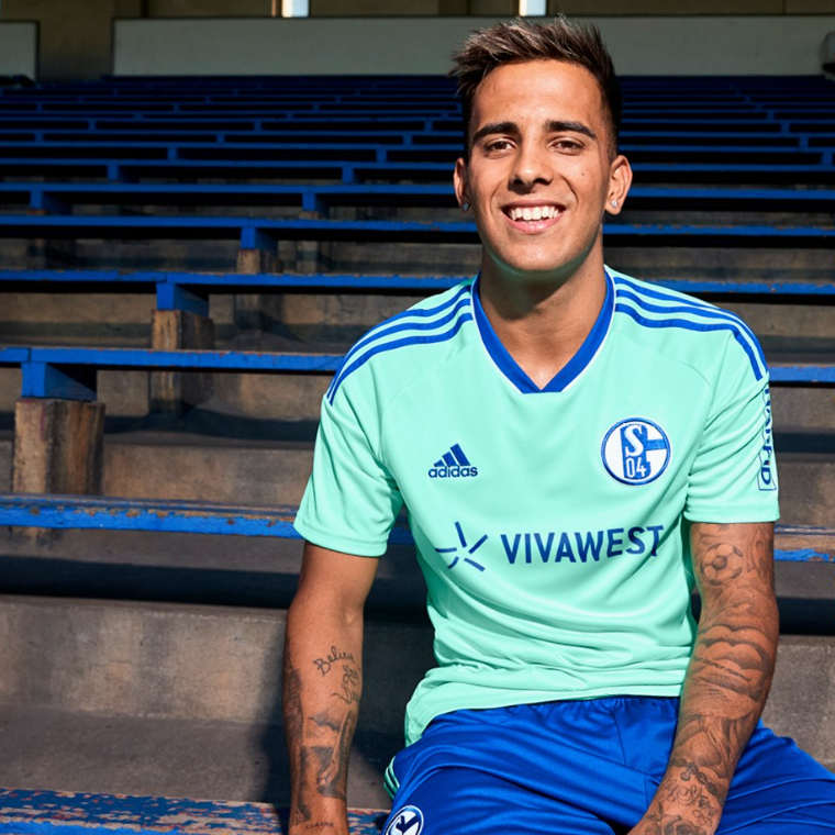 Oficiální třetí dres Schalke pro sezonu 2022/23