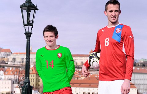 Druhá sada dresů české fotbalové reprezentace mohla být zelená