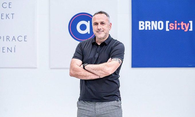 Afričané jako cesta. Manažer Artisu: Souaré byl neuvěřitelný. Čeká přestupovou pecku Afričané jako cesta. Manažer Artisu: Souaré byl neuvěřitelný. Čeká přestupovou pecku