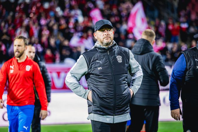 Rekord se otřásá! Je to motivace, přiznal kouč Svědík. Klíma: Hrajeme o peníze Rekord se otřásá! Je to motivace, přiznal kouč Svědík. Klíma: Hrajeme o peníze