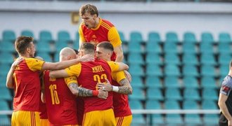 Dukla jde na první místo, opět rozhodla z penalty. Trápení Brna trvá