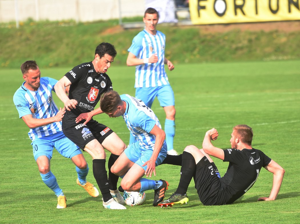 Hradec Králové vyhrál v Prostějově 2:1 a už je velmi blízko k postupu do FORTUNA:LIGY