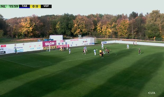 SESTŘIH: Táborsko - Varnsdorf 1:1. Zahozená šance i břevno hostů, bod vystřelil Tanko