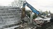 V Hradci Králové se začal demolovat stadion, tradiční "lízátka" čeká výrazná rekonstrukce