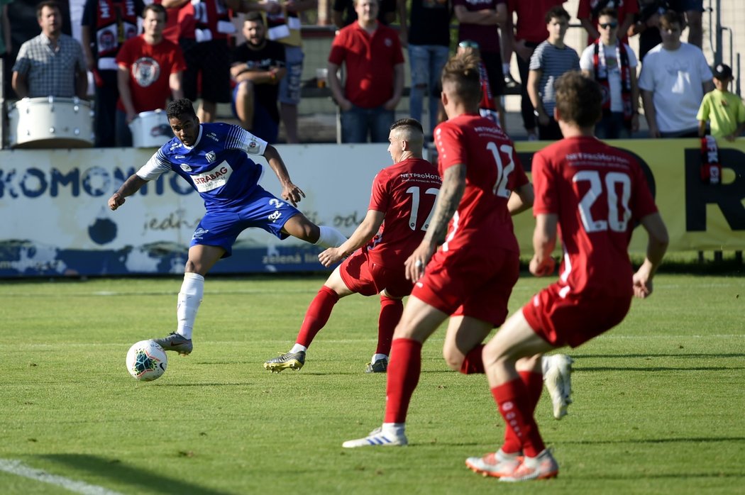 Fotbalisté Pardubic vyhráli v Chrudimi a udělali tak další krok k postupu do nejvyšší soutěže