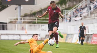 Dukla v boji o baráž opět ztratila, s béčkem Sparty jen remizovala