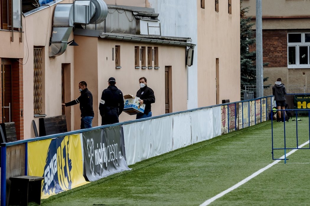 Kvůli Romanu Rogozovi zasahovala v sídle fotbalového Vyšehradu na podzim i policie