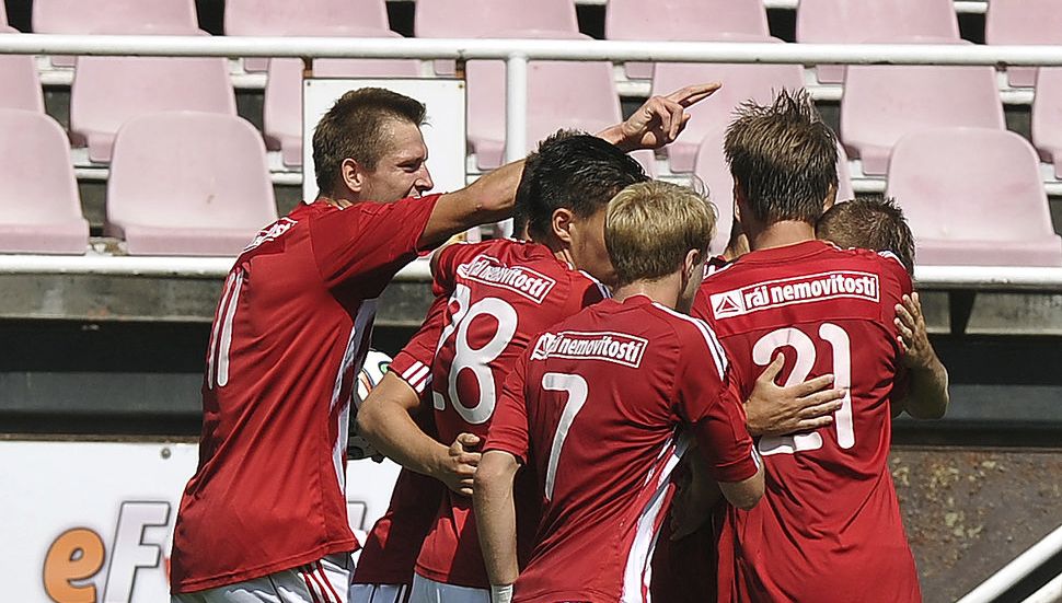 Fotbalisté Žižkova vedou po výhře nad Sokolovem druhou ligu
