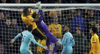 Dúbravka v nastavení chyboval, jeho tým přišel o výhru. City zničilo Chelsea