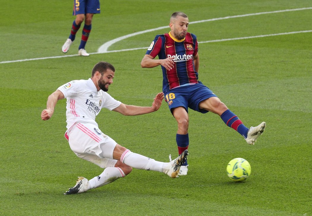 El Clásico na prázdném Camp Nou