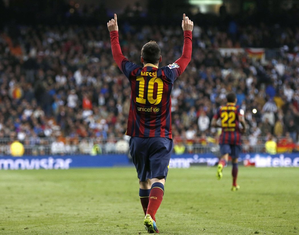 Lionel Messi právě dokončil svůj hattrick. Díky němu se s jednadvaceti góly stal nejlepším střelcem v historii El Clásika