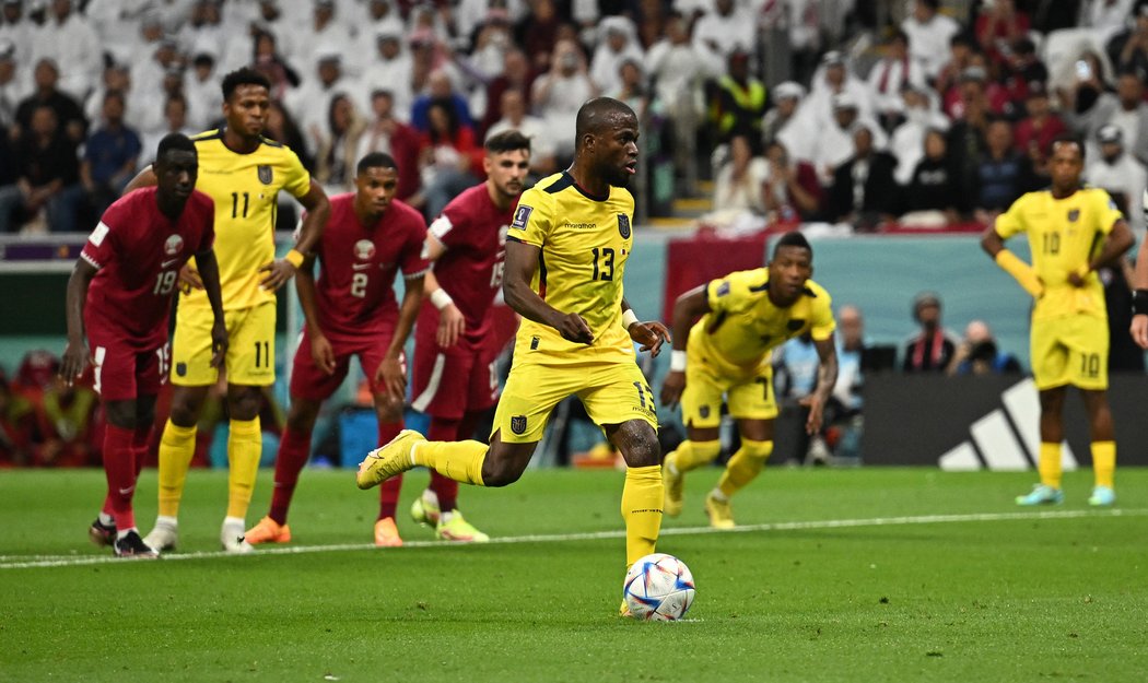 Enner Valencia obstaral penaltu pro Ekvádor, sám ji proměnil