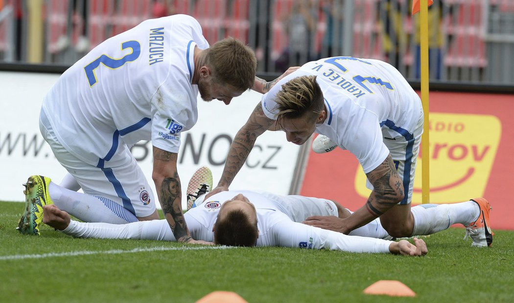 Sparťané slavili branku v Brně na 3:2, kterou vstřelil střídající Matěj Pulkrab