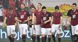 Zklamaní fotbalisté Sparty po remíze v derby na Slavii