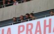 Leoš Mareš se synem v hledišti před derby Slavia - Sparta Leoš Mareš se synem v hledišti před derby Slavia - Sparta