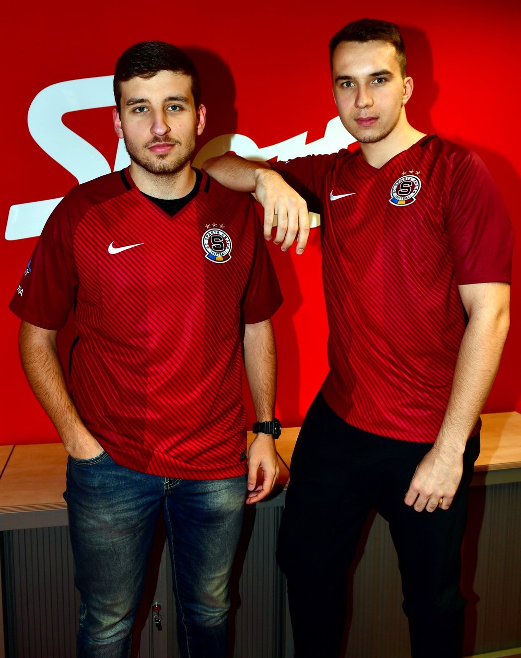 Richard Růžička (MrRici) a Jan Hradil (TheJohny) budou na finále CZC.cz iSportCupu reprezentovat nejen sebe, ale i pražskou Spartu