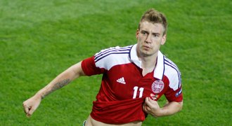 Dán Bendtner chce hrát proti Česku, odvolal se proti trestu za trenky