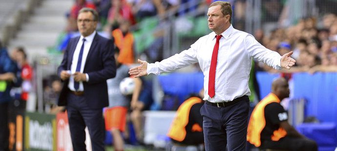 Pavel Vrba se chystá dát týmu novou šťávu